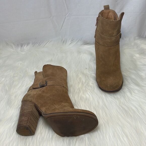 Lucky Brand LaTanya Tan Suede Booties Sz 5.5 - Picture 2 of 7